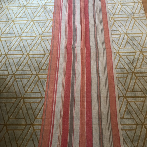 New Salvatore Ferragamo 50% Cashmere Scarf 80 X 20